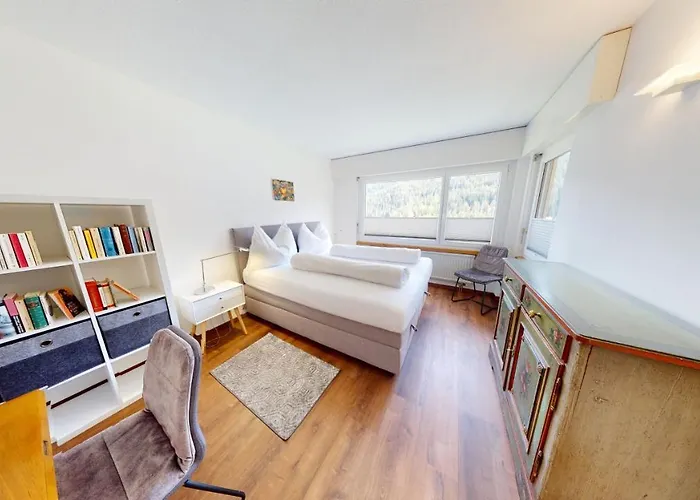 Brentschpark 33 Appartement *