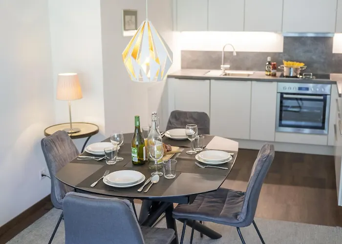 Brentschpark 33 Appartement *