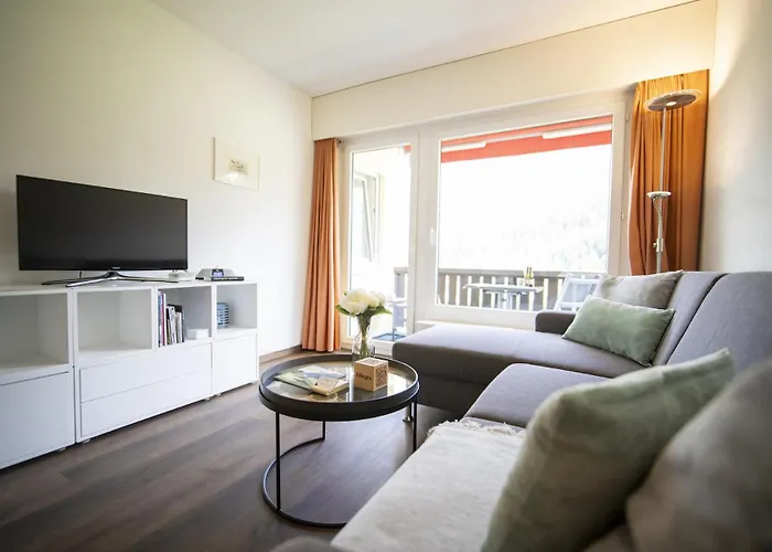 Appartement Brentschpark 33 *