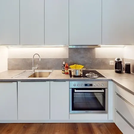 Appartement Brentschpark 33