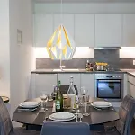 Appartement Brentschpark 33 *