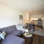 Appartement Brentschpark 33